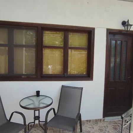 Petralonia Apartment Mytilíni Exterior foto