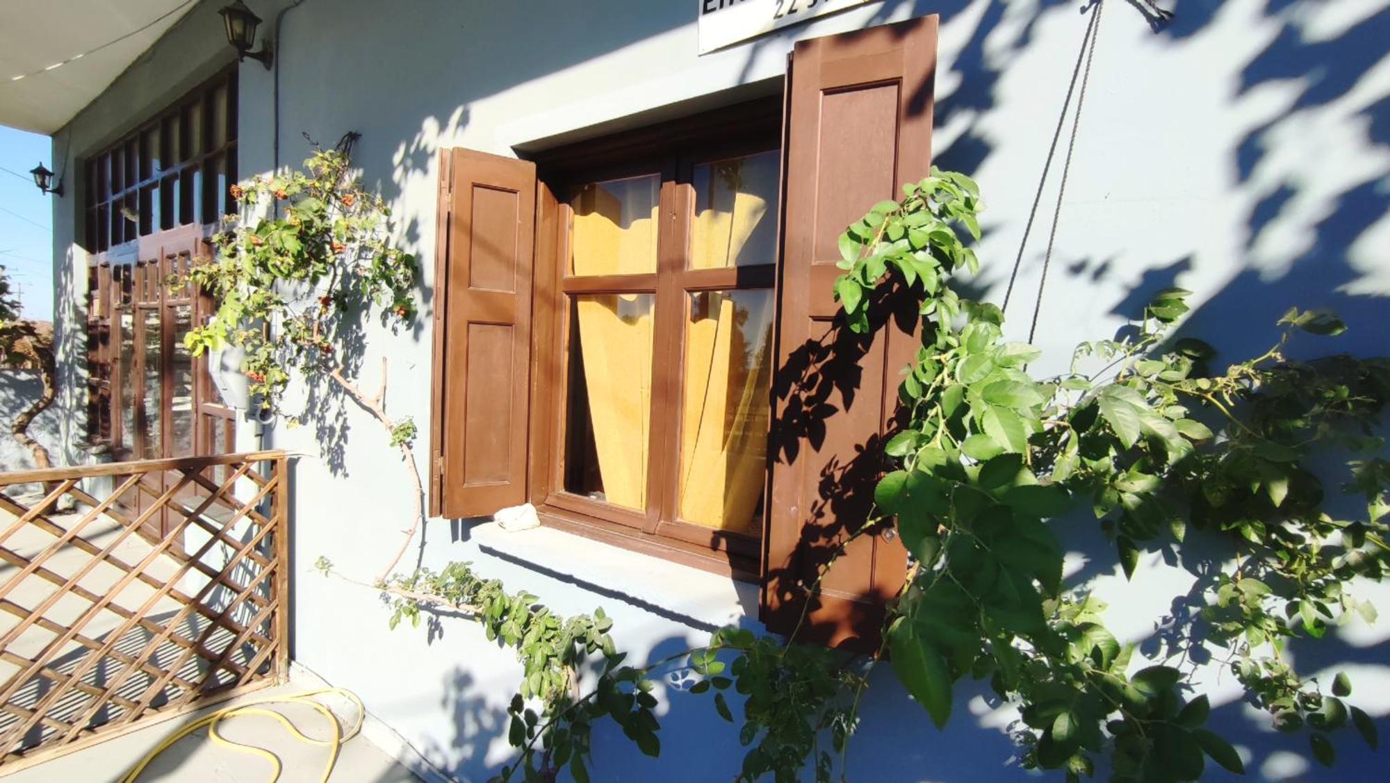 Petralonia Apartment